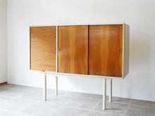 画像をギャラリービューアに読み込む, Danish cabinetmaker Tall sideboard

