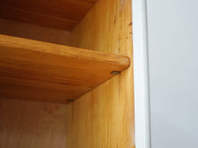 画像をギャラリービューアに読み込む, Danish cabinetmaker Tall sideboard
