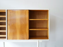 画像をギャラリービューアに読み込む, Danish cabinetmaker Tall sideboard

