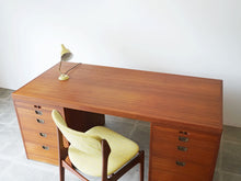 画像をギャラリービューアに読み込む, Børge Mogensen Model BM66 Desk
