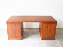 画像をギャラリービューアに読み込む, Børge Mogensen Model BM66 Desk
