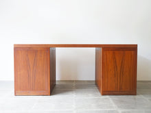画像をギャラリービューアに読み込む, Børge Mogensen Model BM66 Desk
