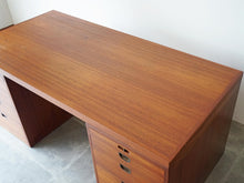 画像をギャラリービューアに読み込む, Børge Mogensen Model BM66 Desk
