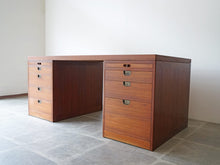 画像をギャラリービューアに読み込む, Børge Mogensen Model BM66 Desk
