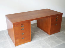 画像をギャラリービューアに読み込む, Børge Mogensen Model BM66 Desk
