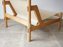 画像をギャラリービューアに読み込む, Danish design Easy chair with canvas デンマークデザイン キャンバス生地張り  北欧ヴィンテージ イージチェアの脚
