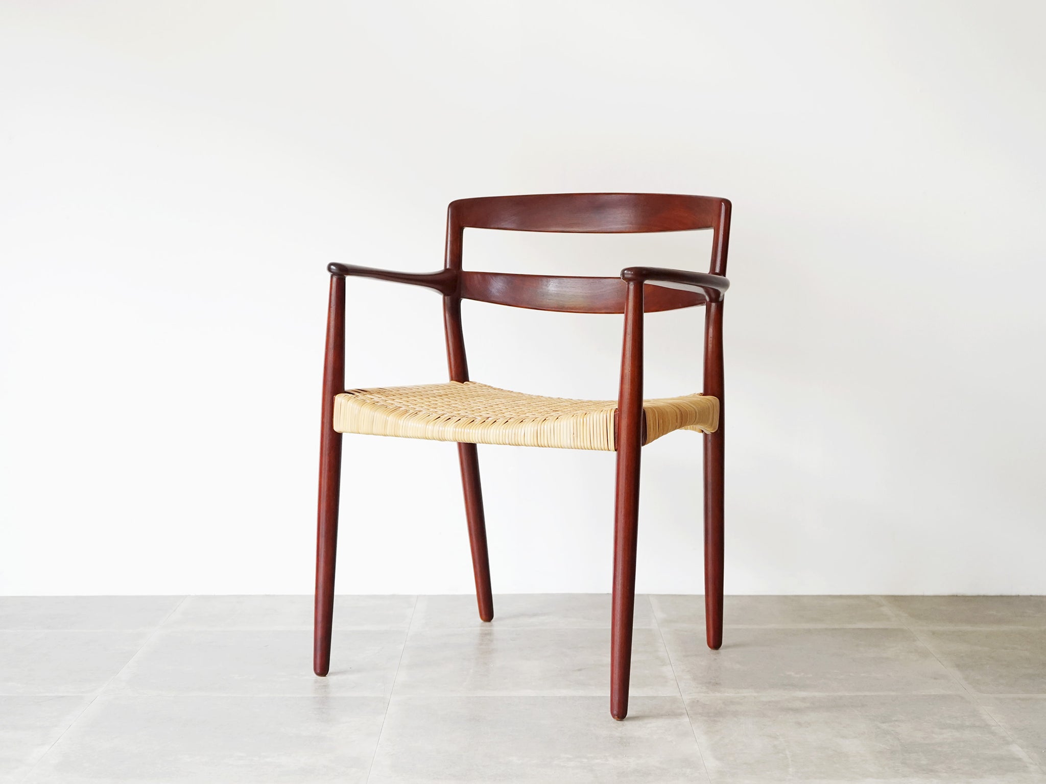 Chair -椅子- ダイニングチェア/ラウンジチェア/アームチェア/イージー