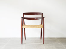 画像をギャラリービューアに読み込む, Ejner Larsen Aksel Bender Madsen Willy Beck アイナー ラーセン アクセル ベンダー マッセン ヴィリーベック 籐編み チークアームチェアの正面
