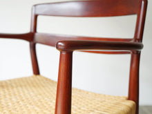 画像をギャラリービューアに読み込む, Ejner Larsen Aksel Bender Madsen Willy Beck アイナー ラーセン アクセル ベンダー マッセン ヴィリーベック 籐編み チークアームチェアの肘掛け
