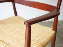 画像をギャラリービューアに読み込む, Ejner Larsen Aksel Bender Madsen Willy Beck アイナー ラーセン アクセル ベンダー マッセン ヴィリーベック 籐編み チークアームチェアの肘掛け
