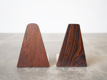 画像をギャラリービューアに読み込む, Kai Kristiansen Feldballe Møbelfabrik Rosewood Bookends カイクリスチャンセン フィールドボール モベルファブリク 北欧ヴィンテージ ローズウッド ブックエンド 
