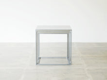 画像をギャラリービューアに読み込む, Poul Kjærholm E Kold Christensen PK71 ポール ケアホルム EKC ネストテーブル  サイドテーブル 重ねた様子
