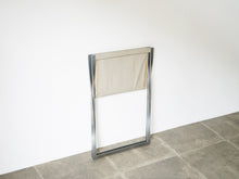 画像をギャラリービューアに読み込む, Poul Kjærholm PK91 E Kold Christensen EKC ポール ケアホルム E コルド クリステンセン ヴィンテージ品 スツールの折り畳んだ様子
