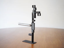 画像をギャラリービューアに読み込む, Circle and Square Kondoオリジナル Atelier27製 スチール製 幾何学的な構成のオブジェ
