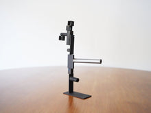 画像をギャラリービューアに読み込む, Circle and Square Kondoオリジナル Atelier27製 スチール製 幾何学的な構成のオブジェ
