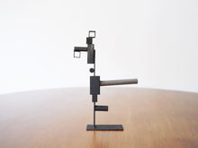 画像をギャラリービューアに読み込む, Circle and Square Kondoオリジナル Atelier27製 スチール製 幾何学的な構成のオブジェ
