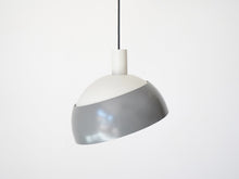 画像をギャラリービューアに読み込む, Finn Juhl Lyfa Two-tone pendant lightフィンユール リーファ グレーのツートンカラー 吊り下げ照明 北欧デザイン  ペンダントライト
