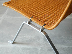 ポール・ケアホルム ラウンジチェアPK22 EKC製ヴィンテージ Poul Kjærholm PK22 Chair ケアホルムの椅子の脚と座面の接続部