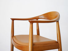 画像をギャラリービューアに読み込む, Hans J Wegner  JH503 Johannes Hansen ハンスJウェグナ ザチェア マホガニー レザー 北欧ヴィンテージ チェアの肘掛け
