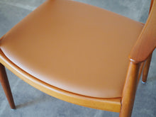 画像をギャラリービューアに読み込む, Hans J Wegner  JH503 Johannes Hansen ハンスJウェグナ ザチェア マホガニー レザー 北欧ヴィンテージ チェアの座面
