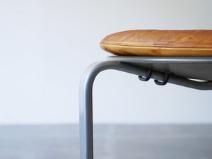 ポールケアホルム スツール ビンテージ EKC製 Poul Kjærholm PK33 Stool スツールのフレーム