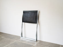 画像をギャラリービューアに読み込む, Poul Kjærholm PK91 E Kold Christensen EKC ポール ケアホルム E コルド クリステンセン ヴィンテージ品 折りたたみスツールの折り畳んだ様子
