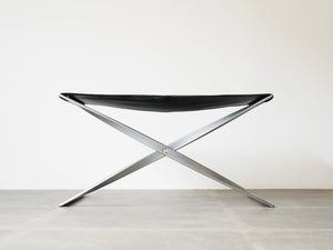 Poul Kjærholm PK91 E Kold Christensen EKC ポール ケアホルム E コルド クリステンセン ヴィンテージ品 折りたたみスツールの正面