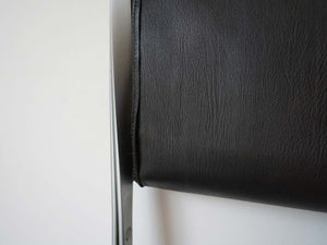Poul Kjærholm PK91 E Kold Christensen EKC ポール ケアホルム E コルド クリステンセン ヴィンテージ品 折りたたみスツールの折り畳んだ様子