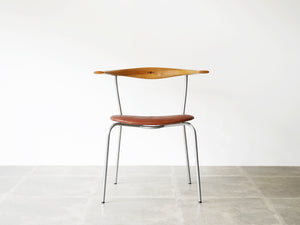 Hans J. Wegner（ハンスJ.ウェグナー) JH701 チェア 赤茶色の