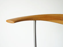 画像をギャラリービューアに読み込む, Hans J Wegner Johannes Hansen JH701 ハンス J ウェグナー ヨハネス ハンセン 北欧ヴィンテージ アームチェアの肘掛け
