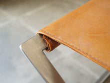 画像をギャラリービューアに読み込む, Poul Kjærholm PK91 Folding stool
