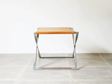 画像をギャラリービューアに読み込む, Poul Kjærholm PK91 Folding stool
