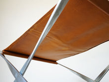 画像をギャラリービューアに読み込む, Poul Kjærholm PK91 Folding stool
