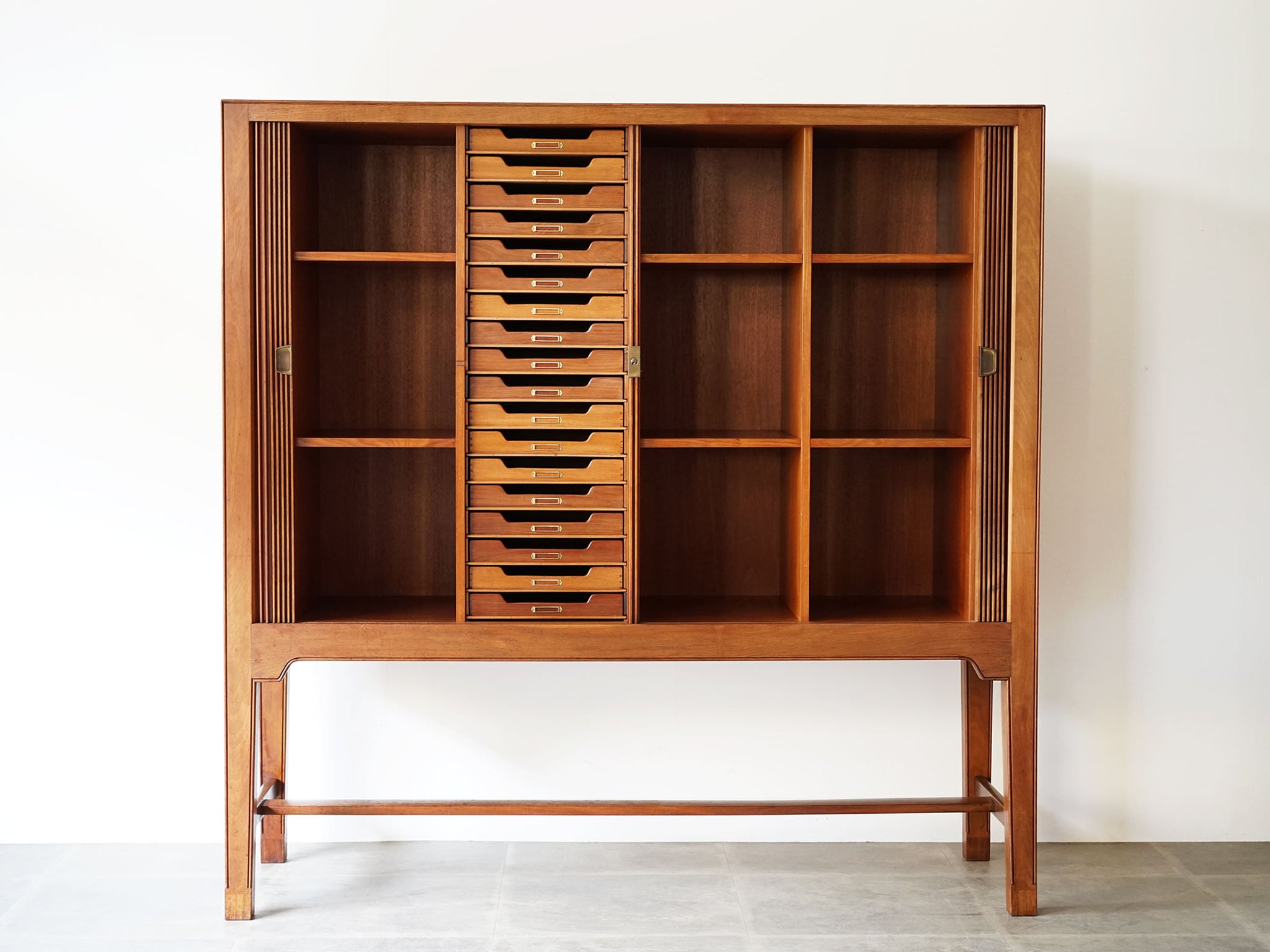 北欧家具　アンティーク家具ピーター・ビット ＆ オルラ・ムルガード・ニールセン Peter Hvidt & Orla Mølgaard-Nielsen（ピーター・ビッツ