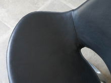 画像をギャラリービューアに読み込む, Jørgen Kastholm Preben Fabricius Scimitar Chair Ivan Schlechter ヨルゲン カストホルム プレバン ファブリシャス シミターチェア イヴァン シュレクター 革張り ラウンジチェア レザー座面の左側
