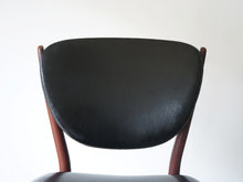 画像をギャラリービューアに読み込む, Finn Juhl Niels Vodder NV51 フィン ユール ニールス ヴォッダー  ヴィンテージ家具 チーク 革 レザー チェアの背もたれ

