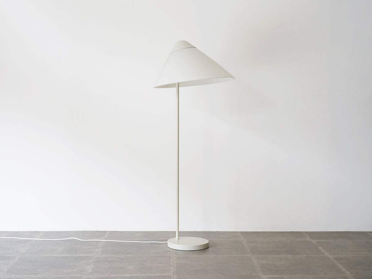 Louis Poulsen Opala Wegner ウェグナー テーブルランプ Louis Poulsen Opala Wegner ウェグナー テーブルランプ