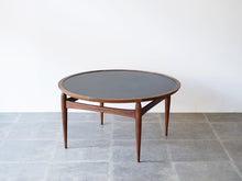 画像をギャラリービューアに読み込む, アイヴァンAヨハンソン ブラジリアンローズウッドの丸テーブル コーヒーテーブル Ejvind A.Johansson Reversable Table 北欧デザインのローテーブル
