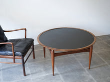 画像をギャラリービューアに読み込む, アイヴァンAヨハンソン ブラジリアンローズウッドの丸テーブル コーヒーテーブル Ejvind A.Johansson Reversable Table 北欧デザインのローテーブル
