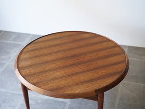 アイヴァンAヨハンソン ブラジリアンローズウッドの丸テーブル コーヒーテーブル Ejvind A.Johansson Reversable Table 北欧デザインのローテーブル 天板の木目