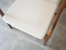 画像をギャラリービューアに読み込む, Finn Juhl Niels Vodder NV45 Chair Brazillian Rosewood フィン ユール ニルス ヴォッダー ブラジリアンローズウッド アームチェアの座面 GabrielのSavak
