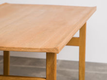 画像をギャラリービューアに読み込む, Tove &amp; Edvard Kindt-Larsen Model 125 Table
