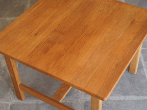 Børge Mogensen（ボーエ・モーエンセン）のオーク無垢材の正方形テーブルの天板