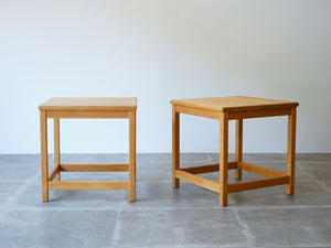 カートウストヴィのネストテーブル小2台