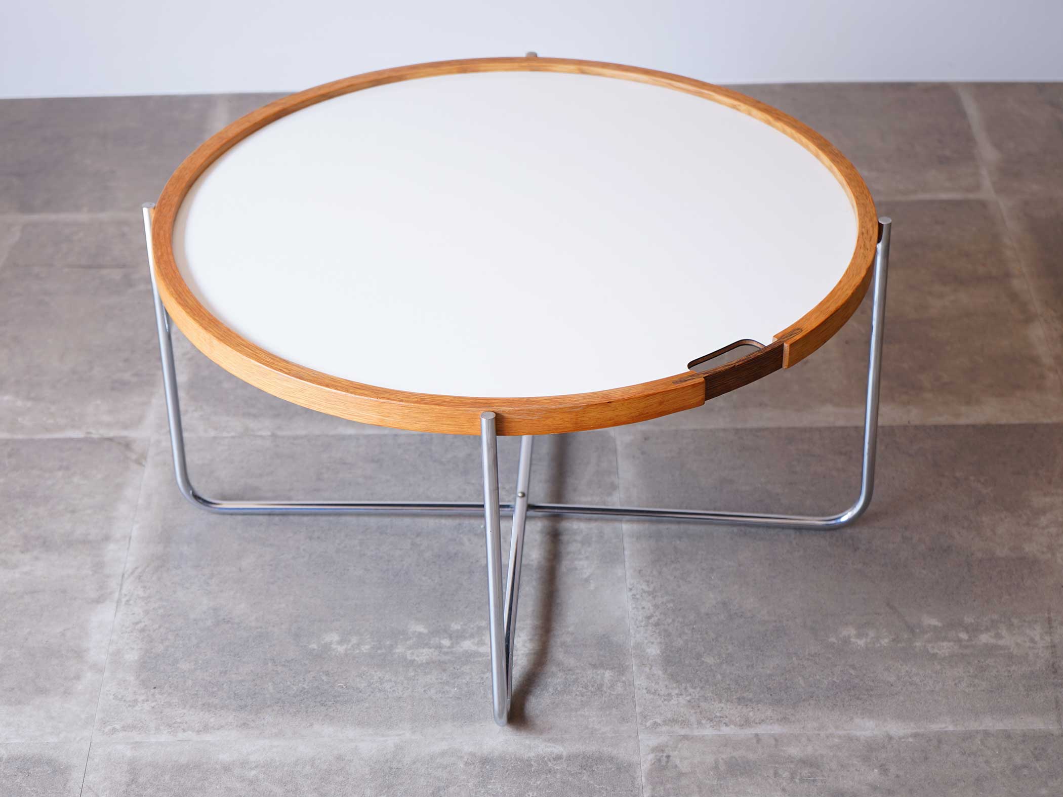 Hans J. Wegner（ハンス・J・ウェグナー) GE453テーブル｜ 北欧