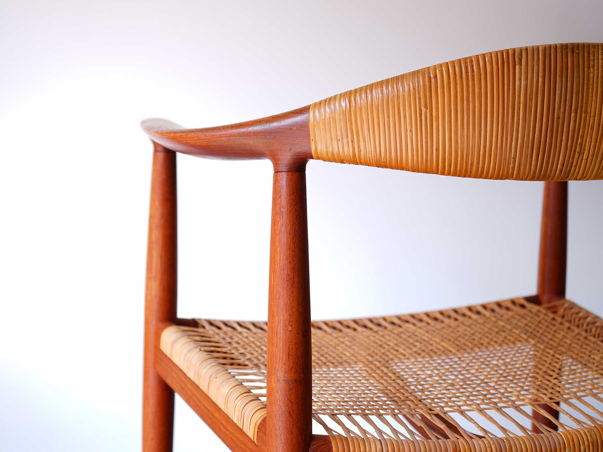 Hans J. Wegner（ハンス・J・ウェグナー) JH501 チェア｜ 北欧家具