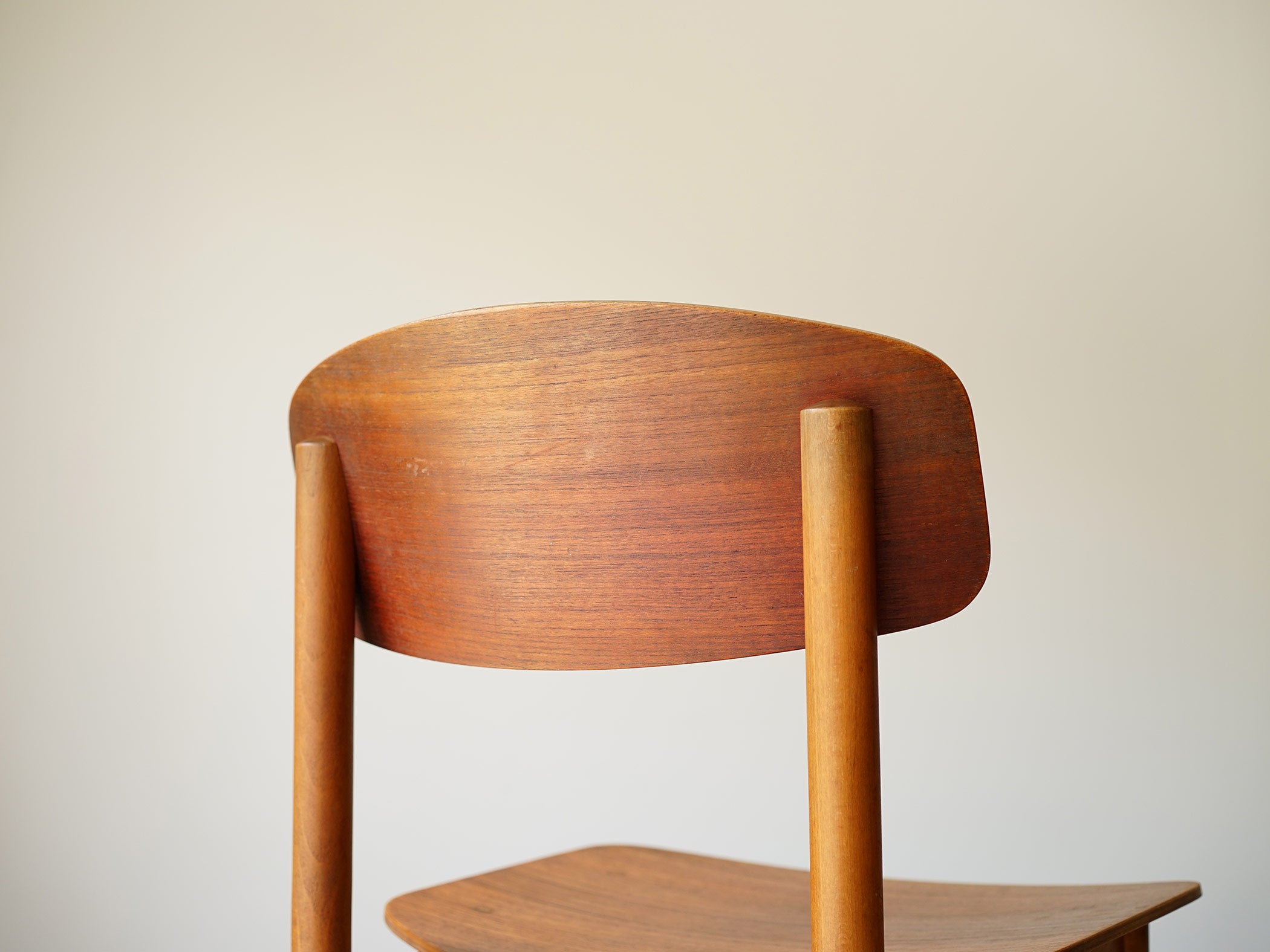 Børge Mogensen(ボーエ・モーエンセン) Model 122 チェア ｜ 北欧家具