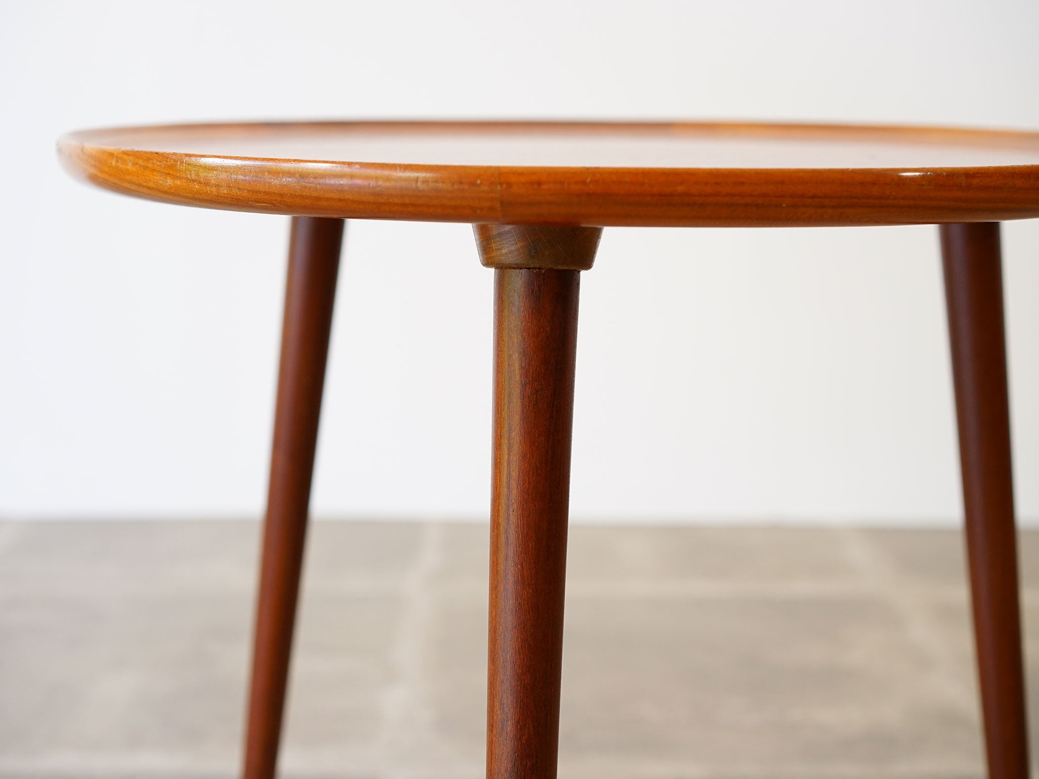 デンマークデザイン サイドテーブル｜ 北欧家具・ヴィンテージ家具の