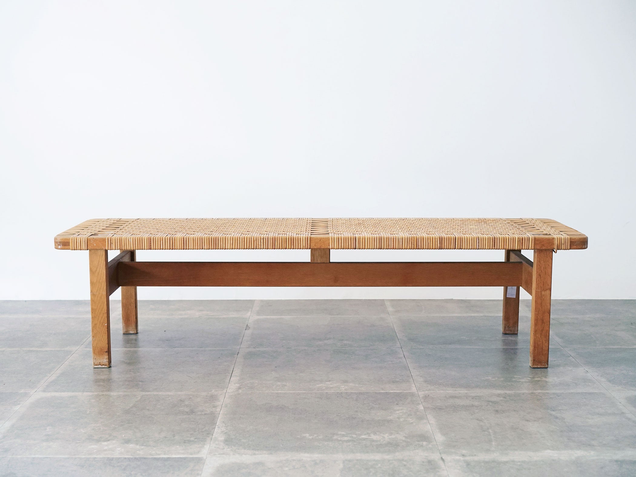 Børge Mogensen(ボーエ・モーエンセン) Model 5272 ベンチ 籐張り ロー