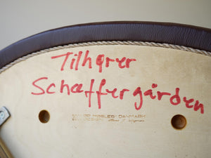 Hans J. Wegner（ハンス・ウェグナー）PP701アームチェアの座面裏側に書かれた文字とPPモブラーのスタンプ